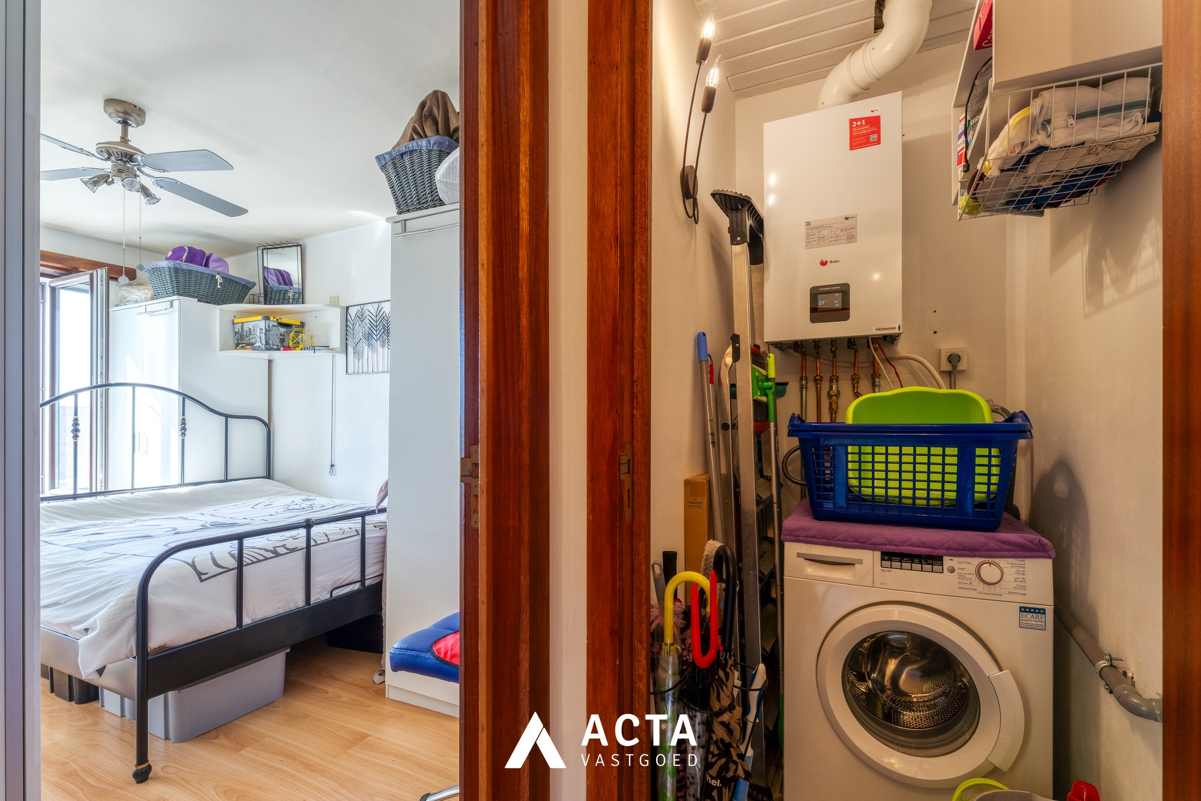 Dakappartement met zonnige terrassen in Mariakerke 