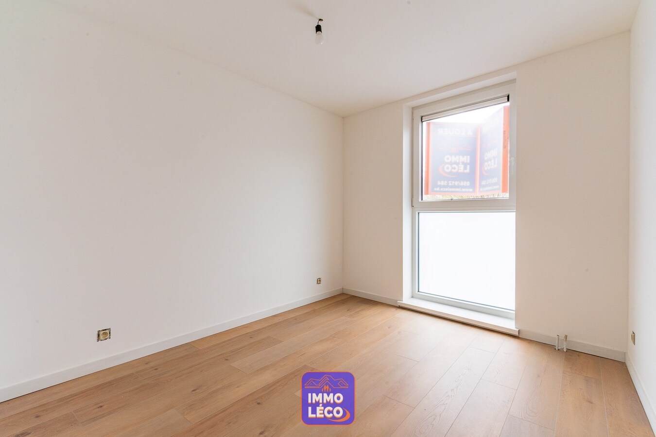 Maison neuve avec cour privative. COUP DE COEUR ! 