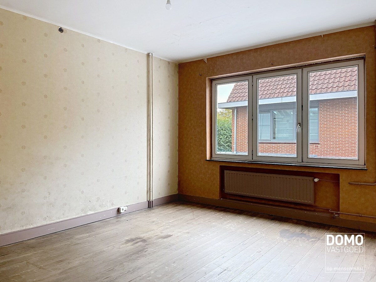 RUIME WONING MET KANTOORRUIMTE/PRAKTIJKRUIMTE 