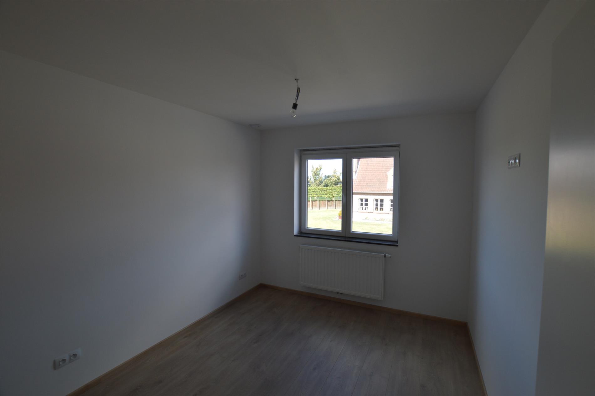 Prachtige nieuwbouwwoning met zongerichte tuin te Jabbeke (Zerkegem) 