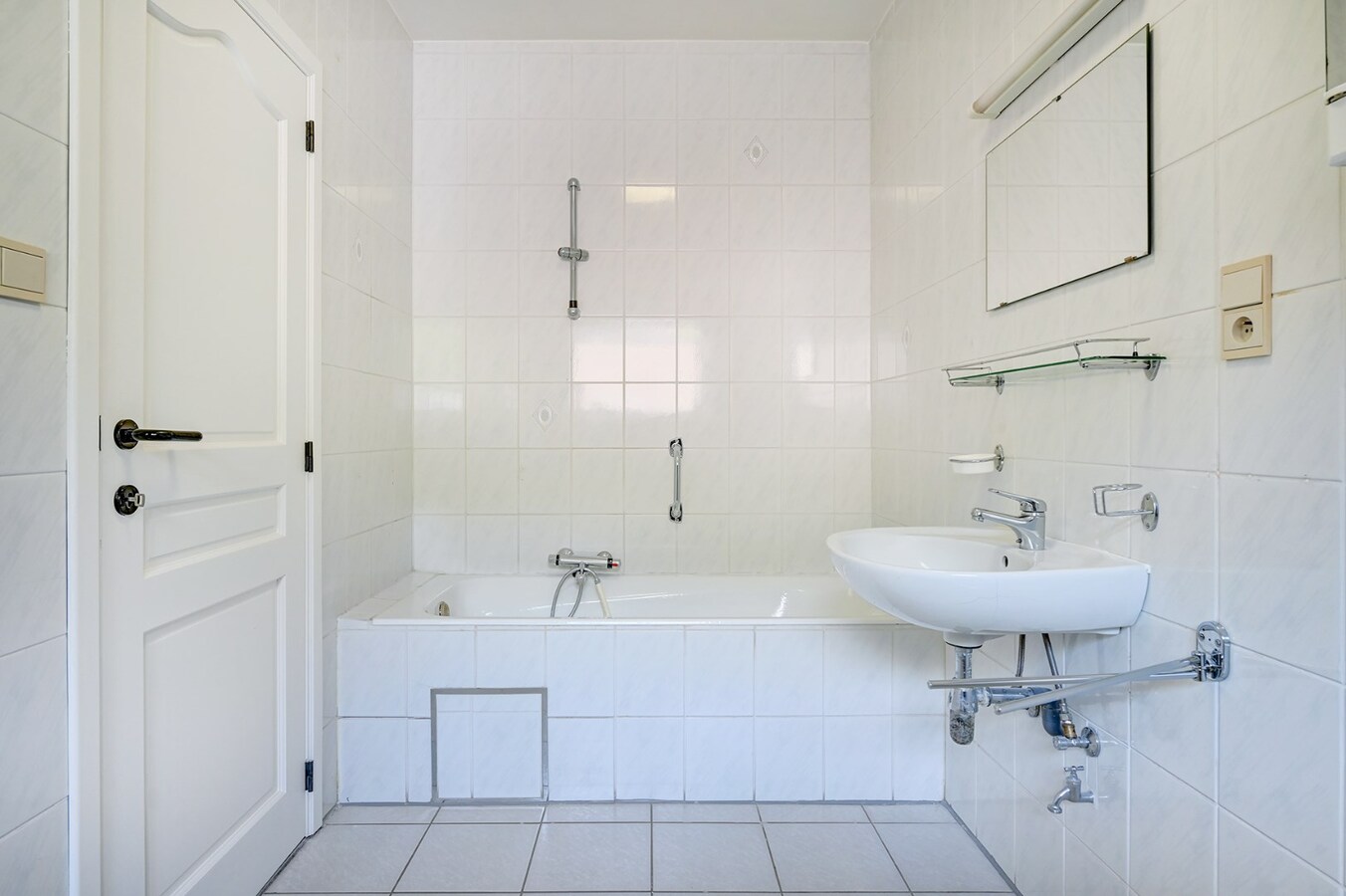 Centraal gelegen appartement met ondergrondse garage en groot terras 