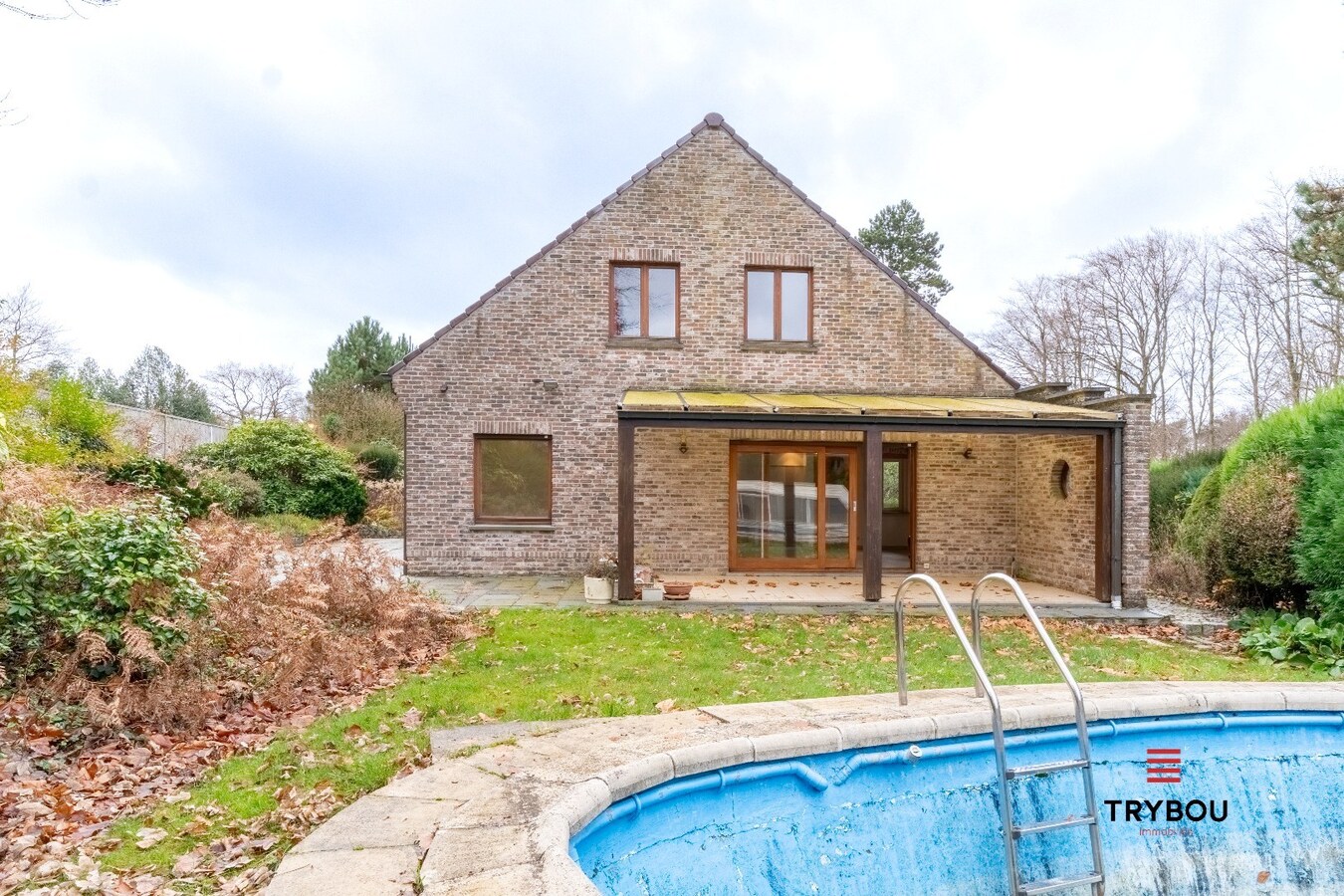 Wonen met een vakantiegevoel – unieke villa op de top van de Rodeberg 