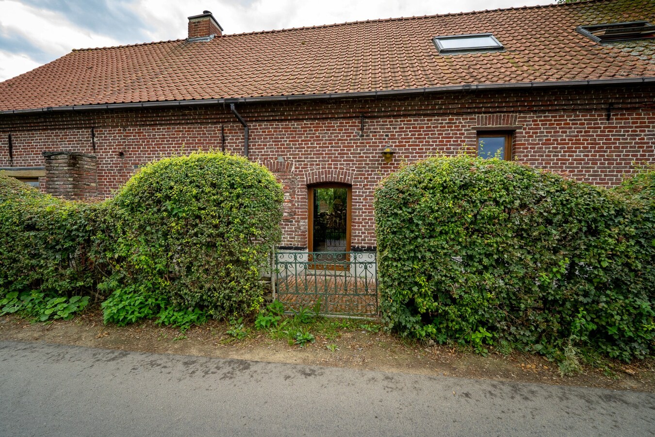 Charmante hoeve met weiland op 4.029 m² 