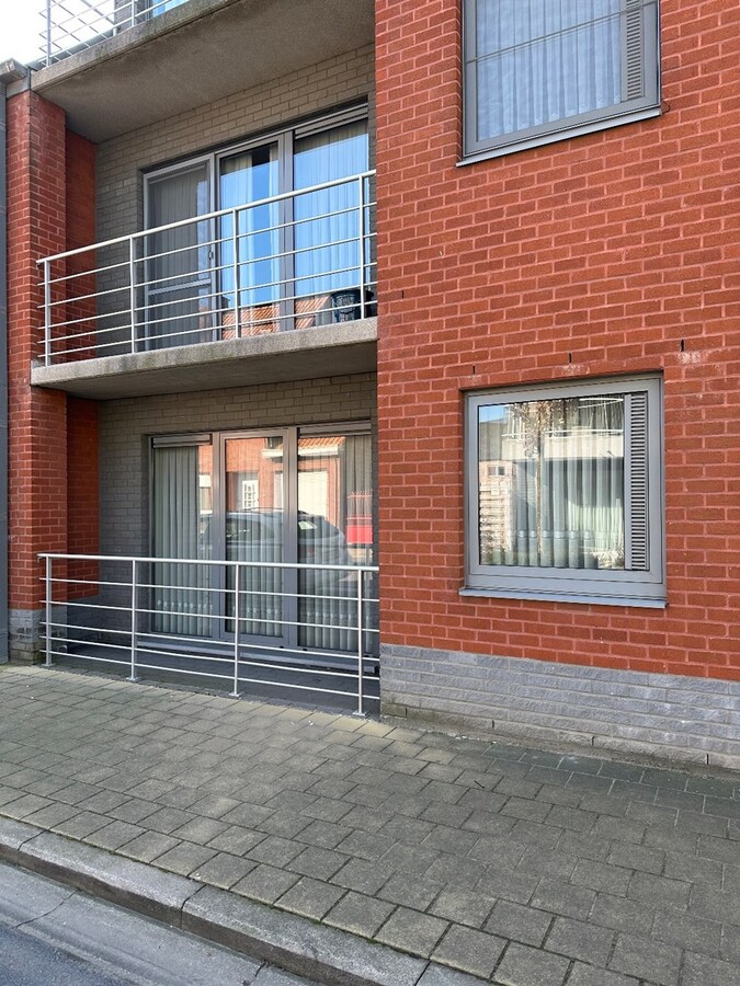 Gelijkvloers appartement met 2 slaapkamers en groot terras te Ichtegem 