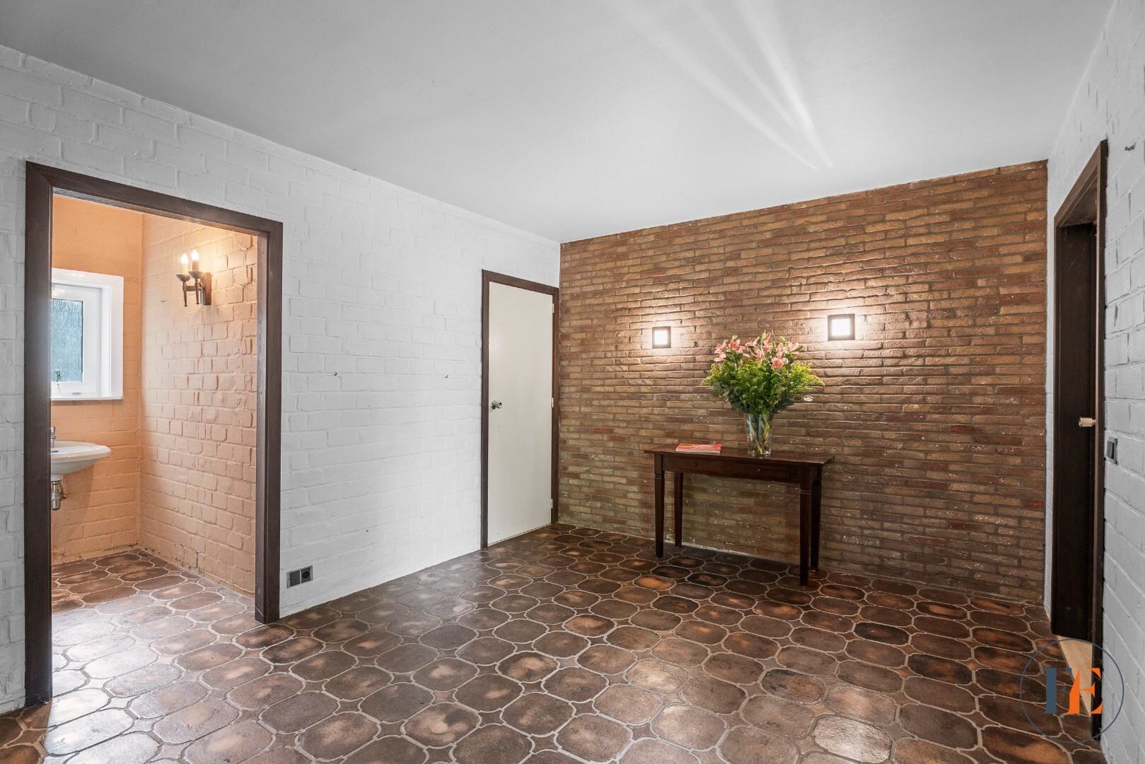 Exclusieve te renoveren HOB te Baarle-Drongen op een perceel van ca.2.000m2 met richtprijs 