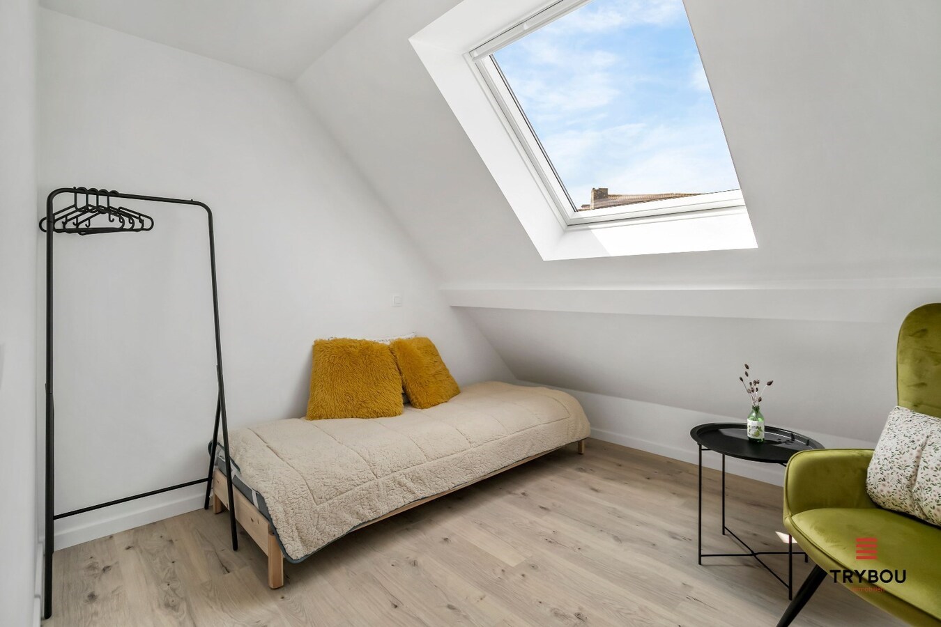 Recent gerenoveerde woning aan de stadsrand van Brugge 