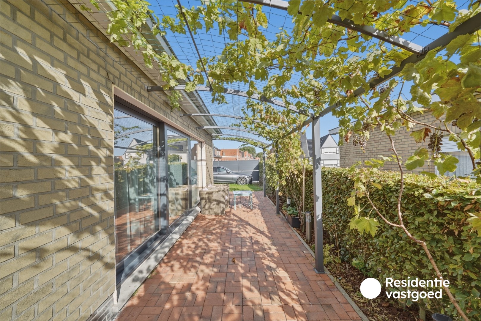 Bungalow met zongerichte tuin en 3 slaapkamers 