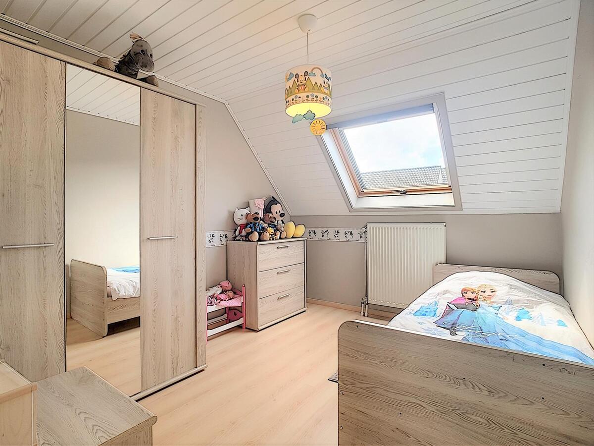 Halfopen gezinswoning in rustige woonwijk - Dudzele 