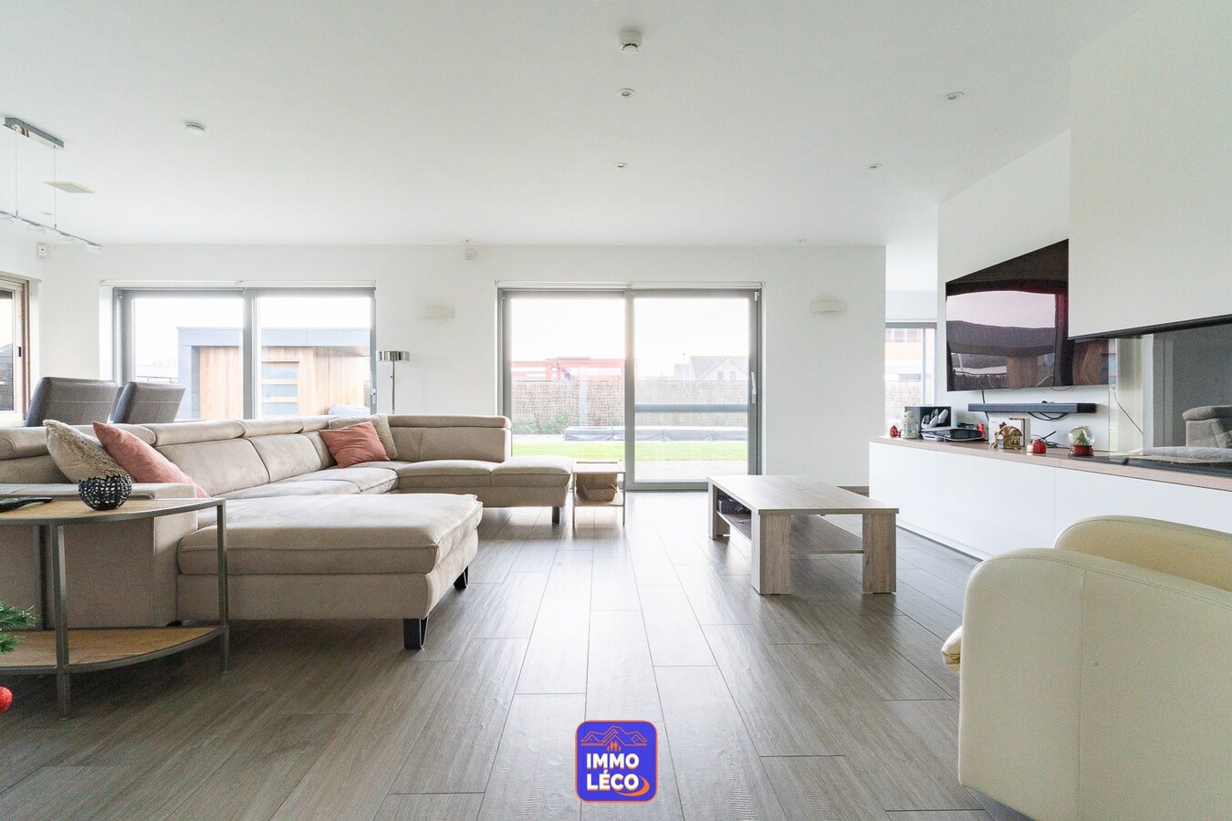 Grande Villa de standing développant une surface habitable de 435m², dans un clos résidentiel prisé ! 