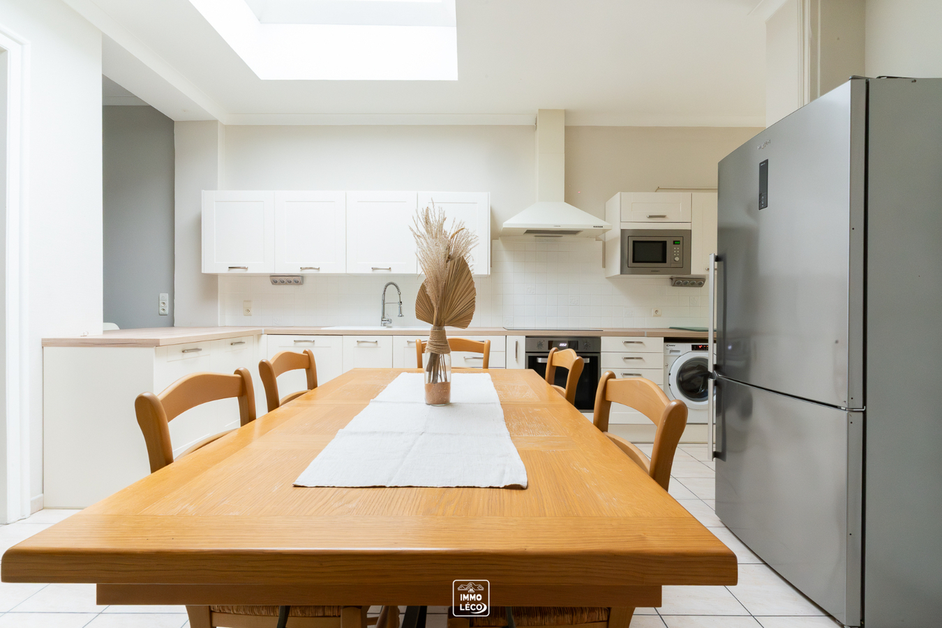 Maison saine &amp; rénovée avec jardin, idéalement située, COUP DE COEUR ! 
