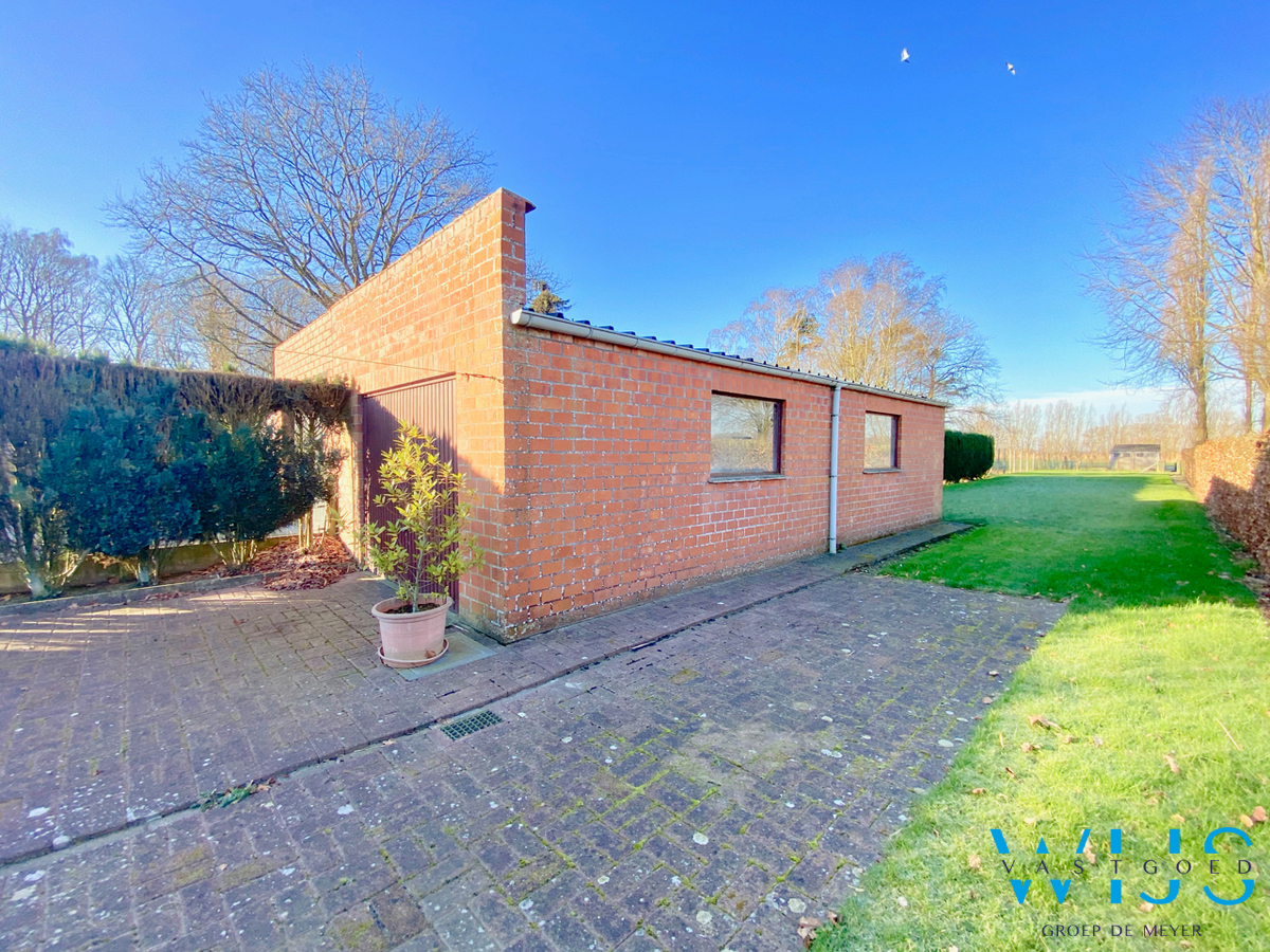 Tof gezellig woonhuis op een prachtig ruim perceel te Boekhoute ! 