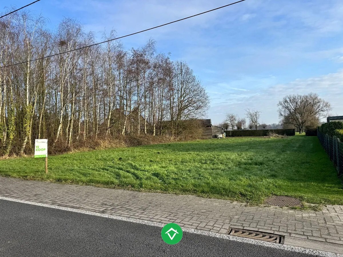 Bouwgrond te koop te Torhout 