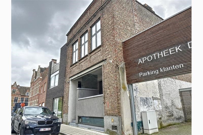 Karaktervol renovatiepand op centrale ligging te Oudenaarde 