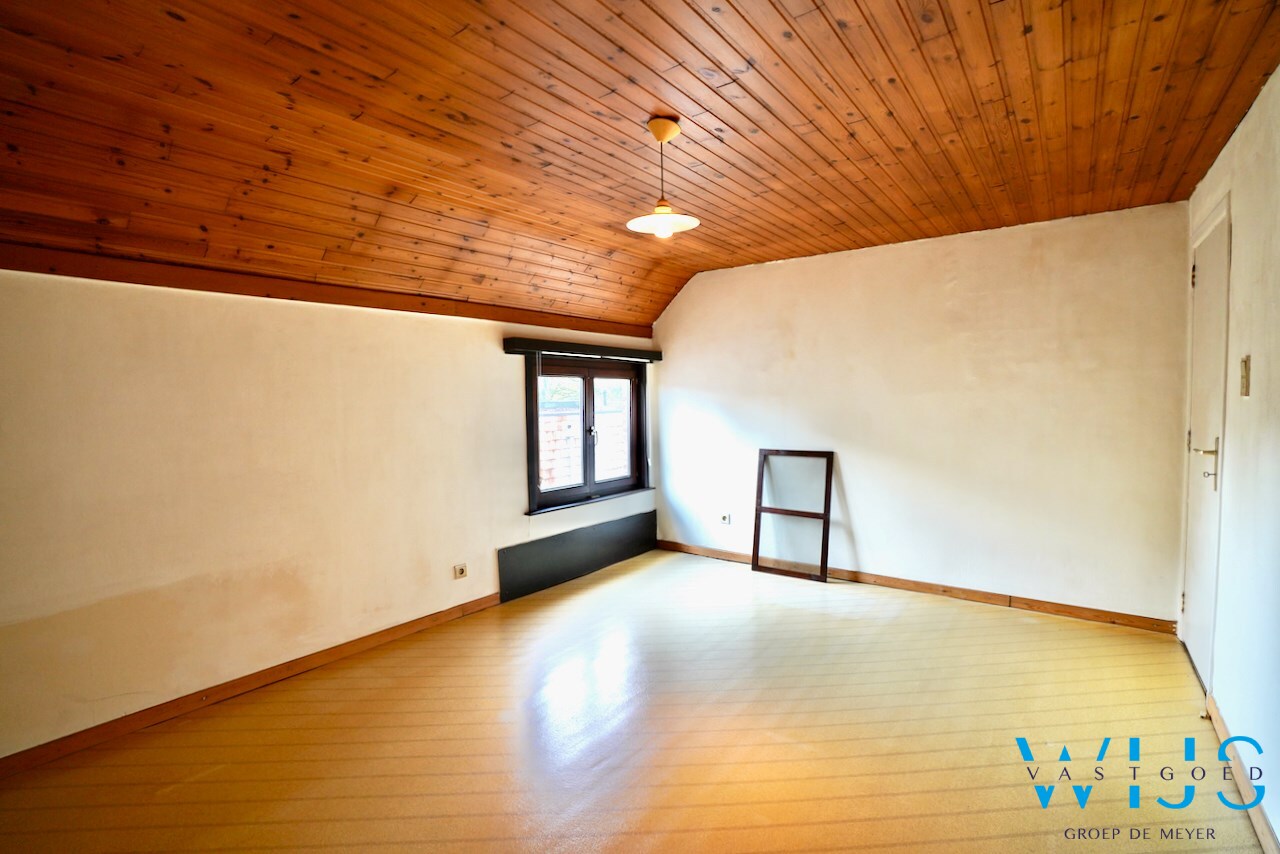 Te renoveren woonhuis op 430m² te Rieme/ Ertvelde ! 