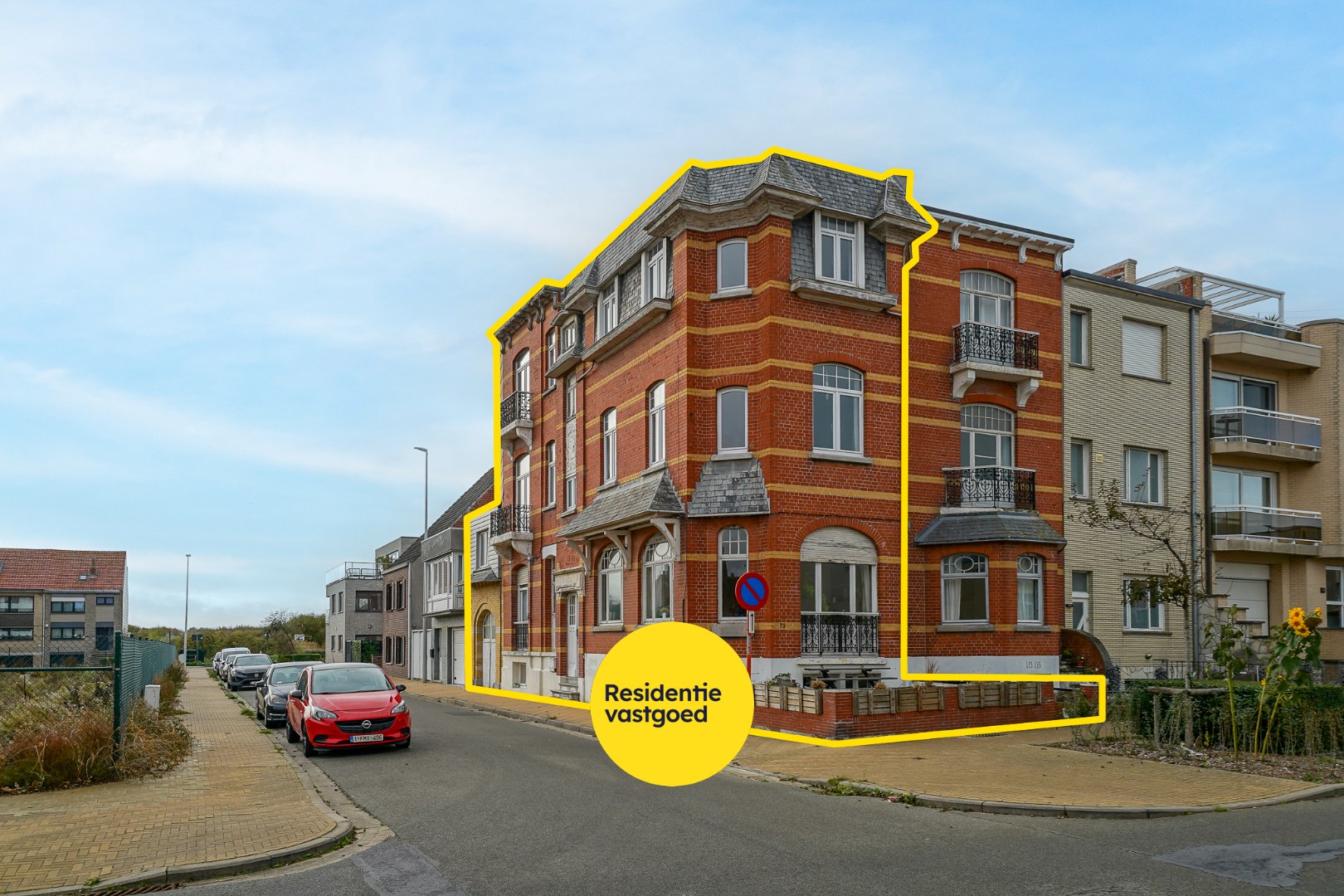 Unieke en karaktervolle hoekwoning te Raversijde 