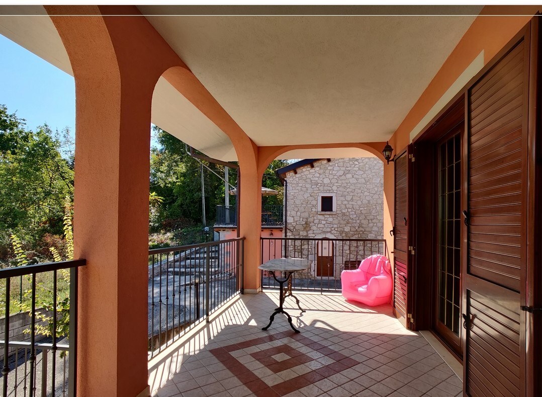 Italië Abbateggio: B &amp; B Masseria Majella en Casa Vacanza Villa Magella 