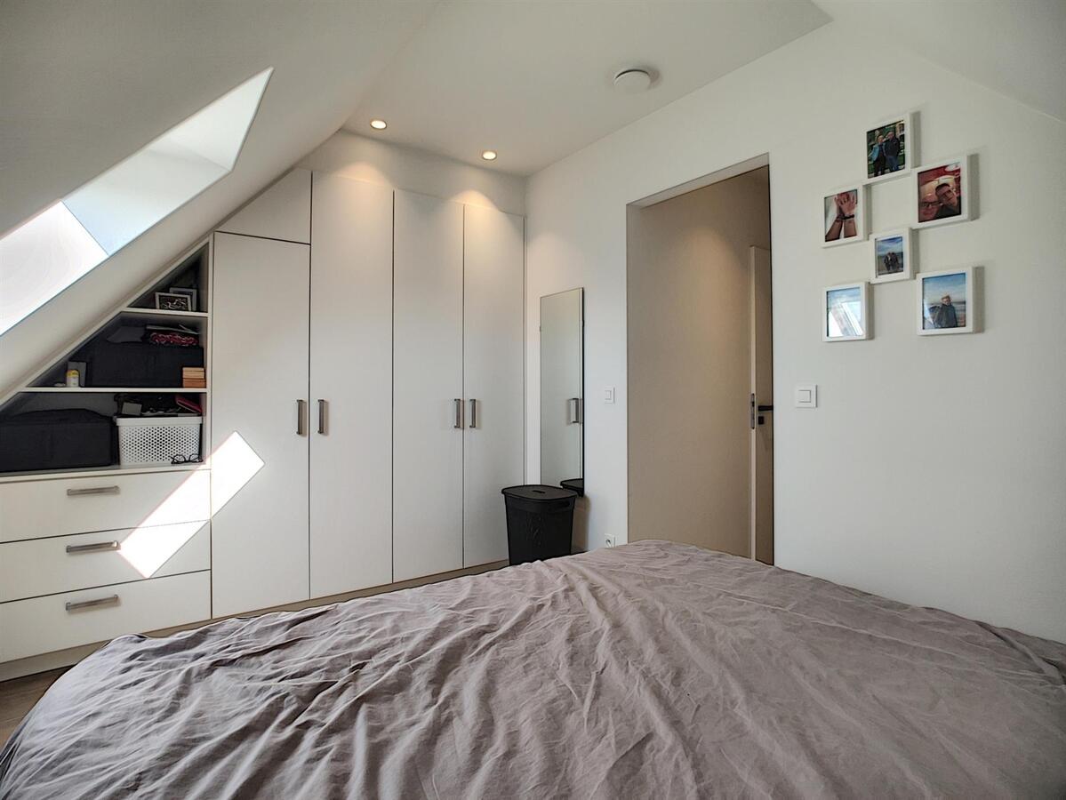 Luxueus, zeer knap en recent dakappartement - Heist 