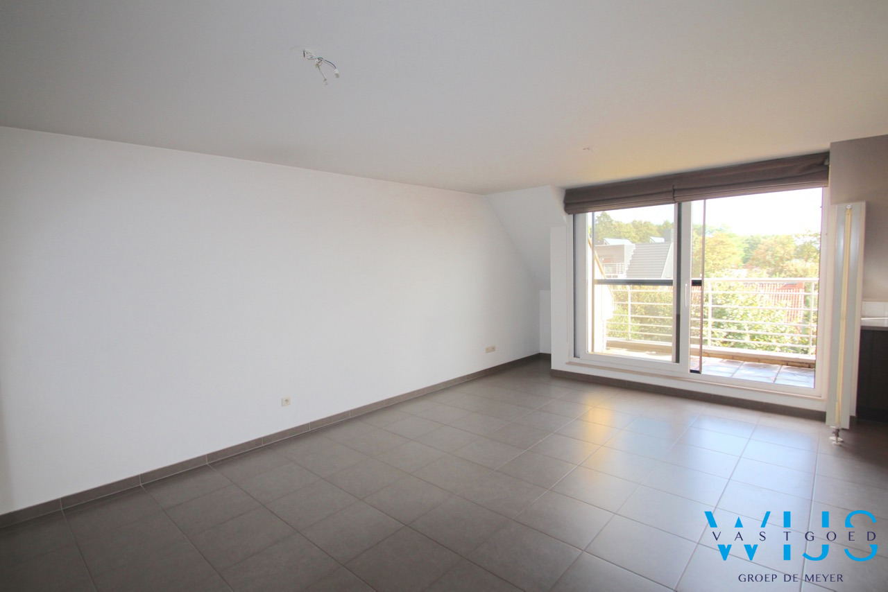 Ruim 3 slaapkamer appartement CENTRUM ERTVELDE 