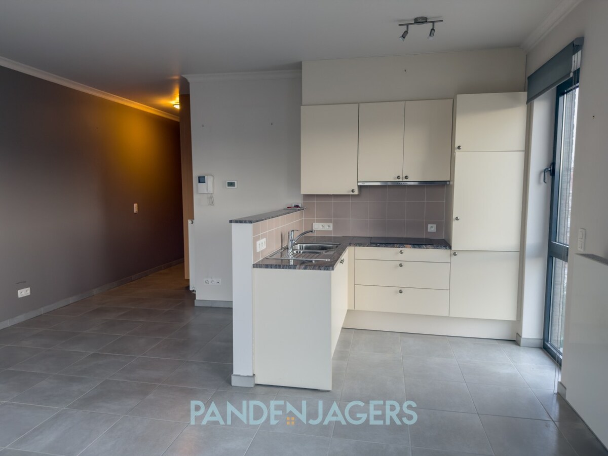 Modern appartement met 1 slpk en terras te Duffel 