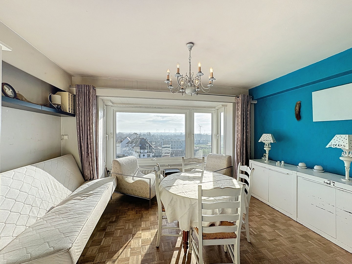 Zonnige studio gelegen aan de achterzijde van de Zeedijk 