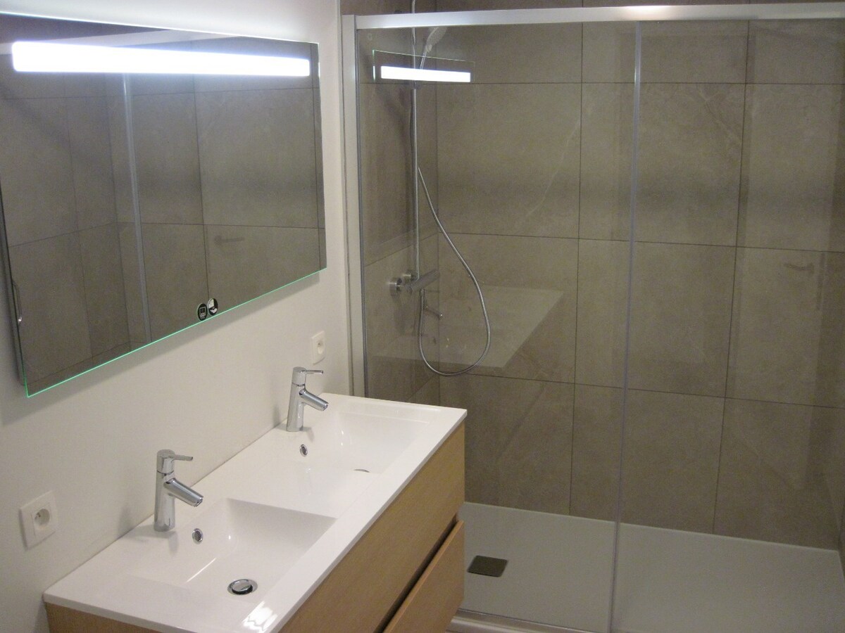 EXCEPTIONEEL - Luxueus wonen - Terras van 40 m². 