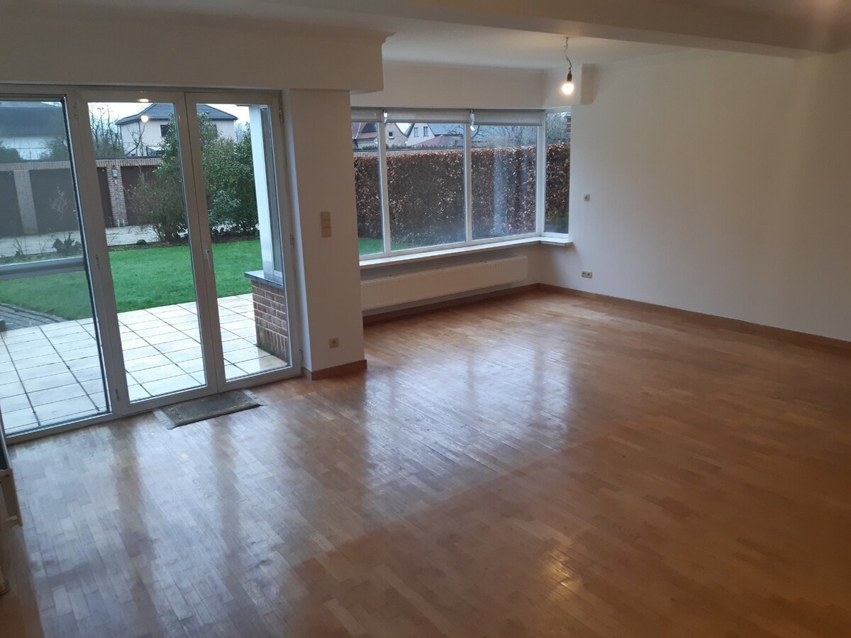 Tijdloos, gelijkvloers wonen. 