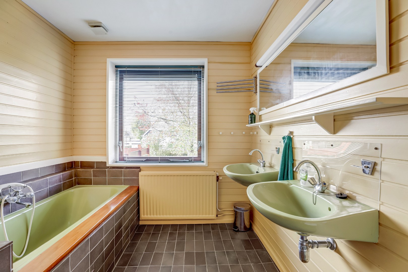 Een ruime woning op een rustige plek, met verrassend veel mogelijkheden 