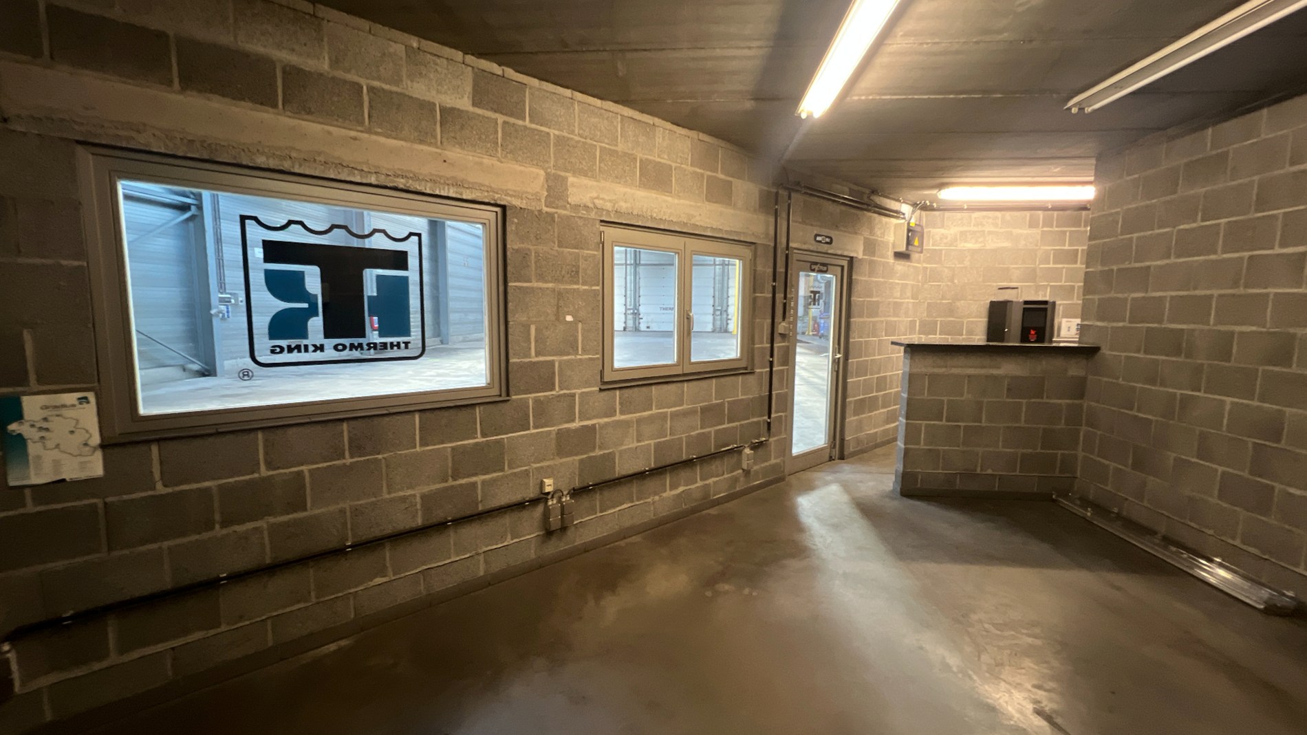 Opslagruimte te huur vlakbij R4 te Evergem