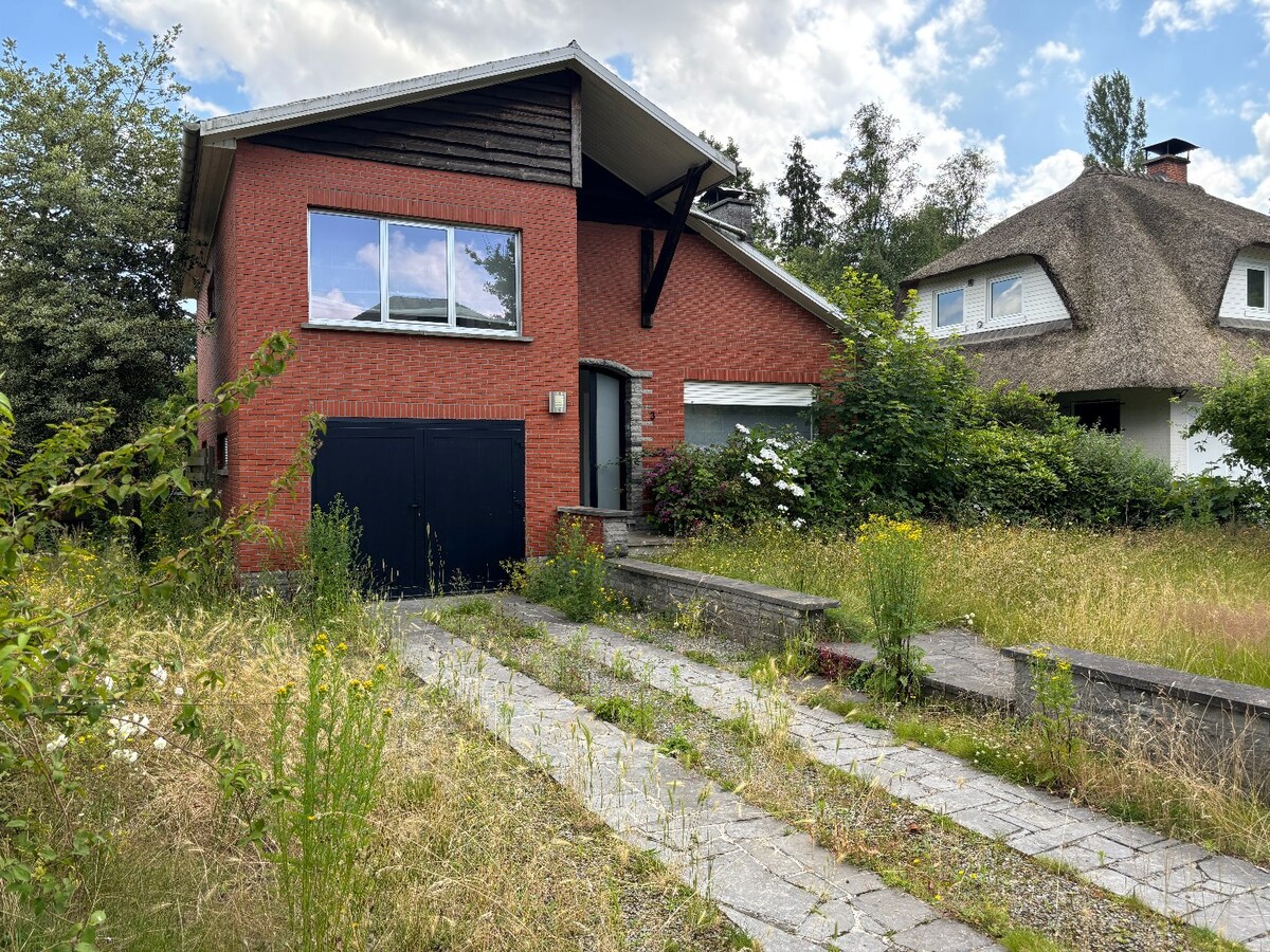 Te renoveren woning op een Zuid perceel 767 m² 