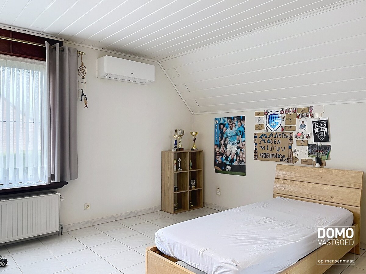 RUIME, LICHTRIJKE OPEN BEBOUWING MET ZONNIGE TUIN TE HALEN 