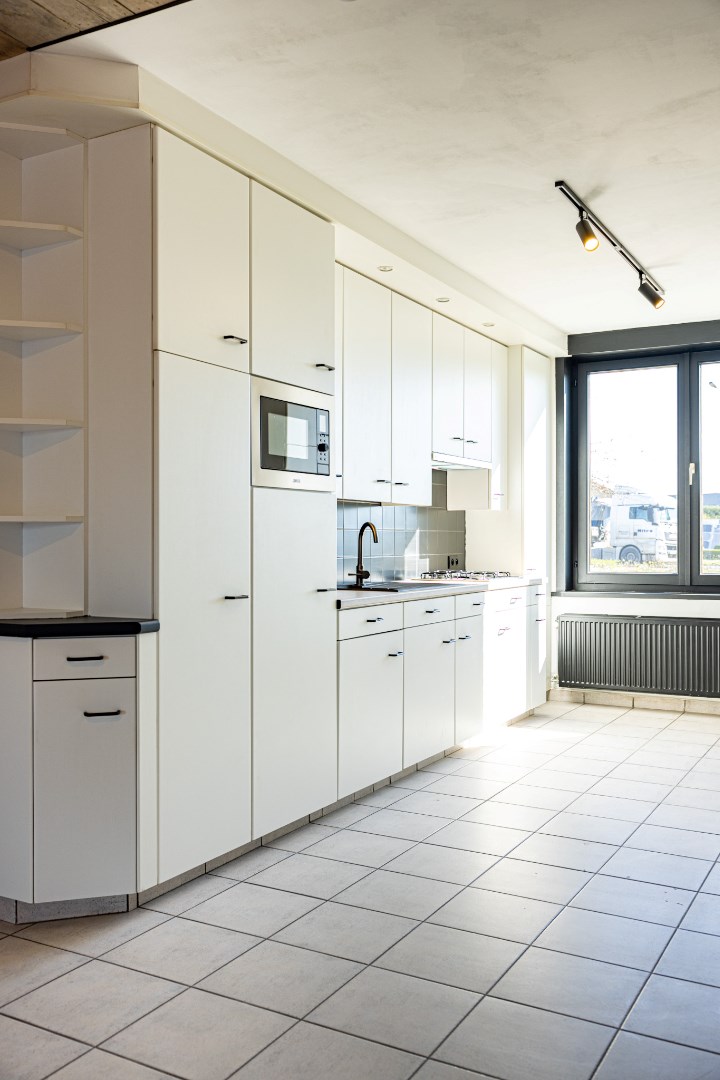 Instapklare woning op 598m² met 3 slpks en tuin te Eeklo 