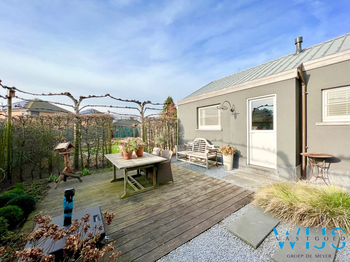 Prachtige gezinswoning op een rustige locatie ! 