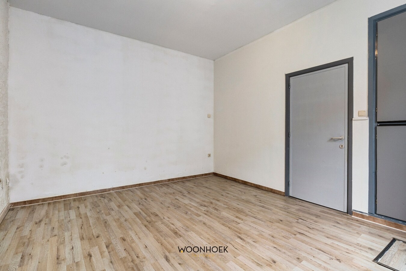 Centraal gelegen woning met 2 badkamers te Zele! 