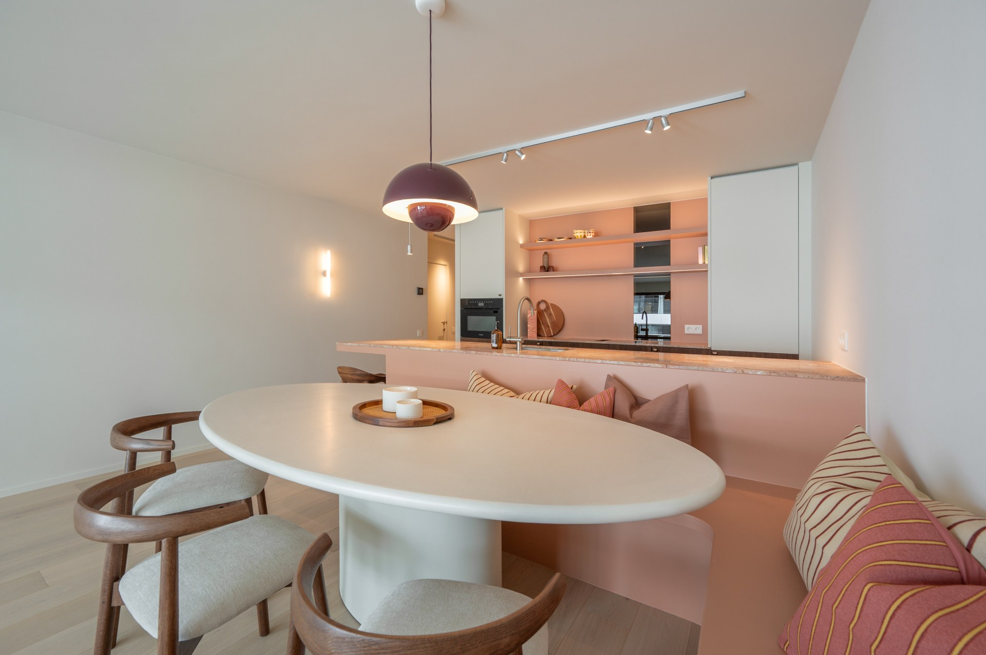 Luxueus gerenoveerd appartement op TOPlocatie in Knokke 