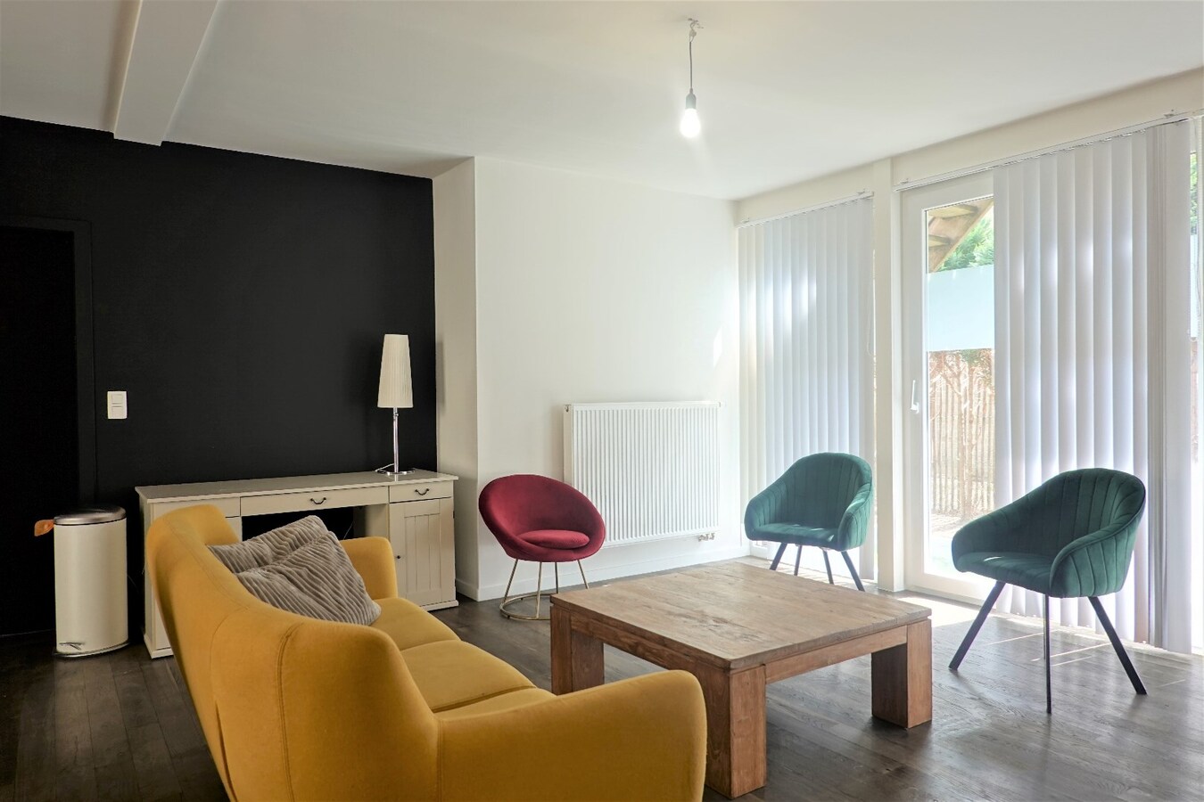 Ruim gelijkvloers appartement met koertje 