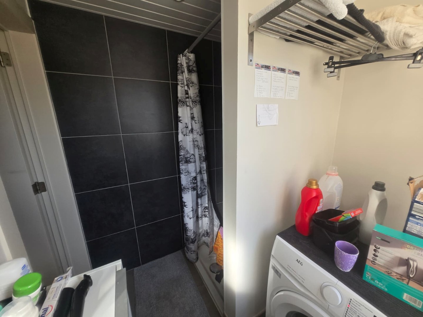 Ruime woning met tuin, drie slaapkamers en garage te Waregem 