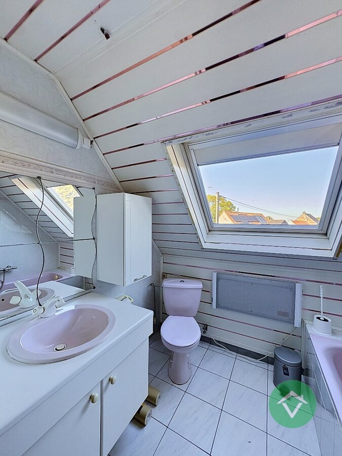 Ruime open bebouwing te huur in Eernegem 