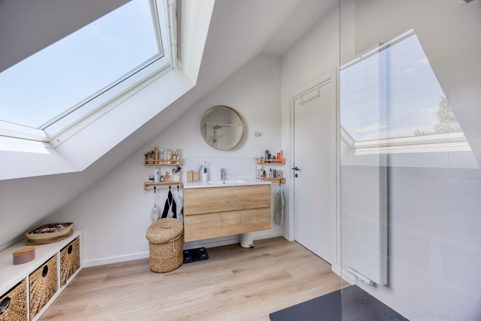 Gerenoveerde woning 3/4 kamers + garage 1652 ALSEMBERG (BEERSEL) 