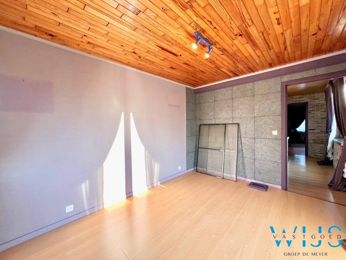 Instapklaar en gezellig woonhuis in hartje Ertvelde ! 