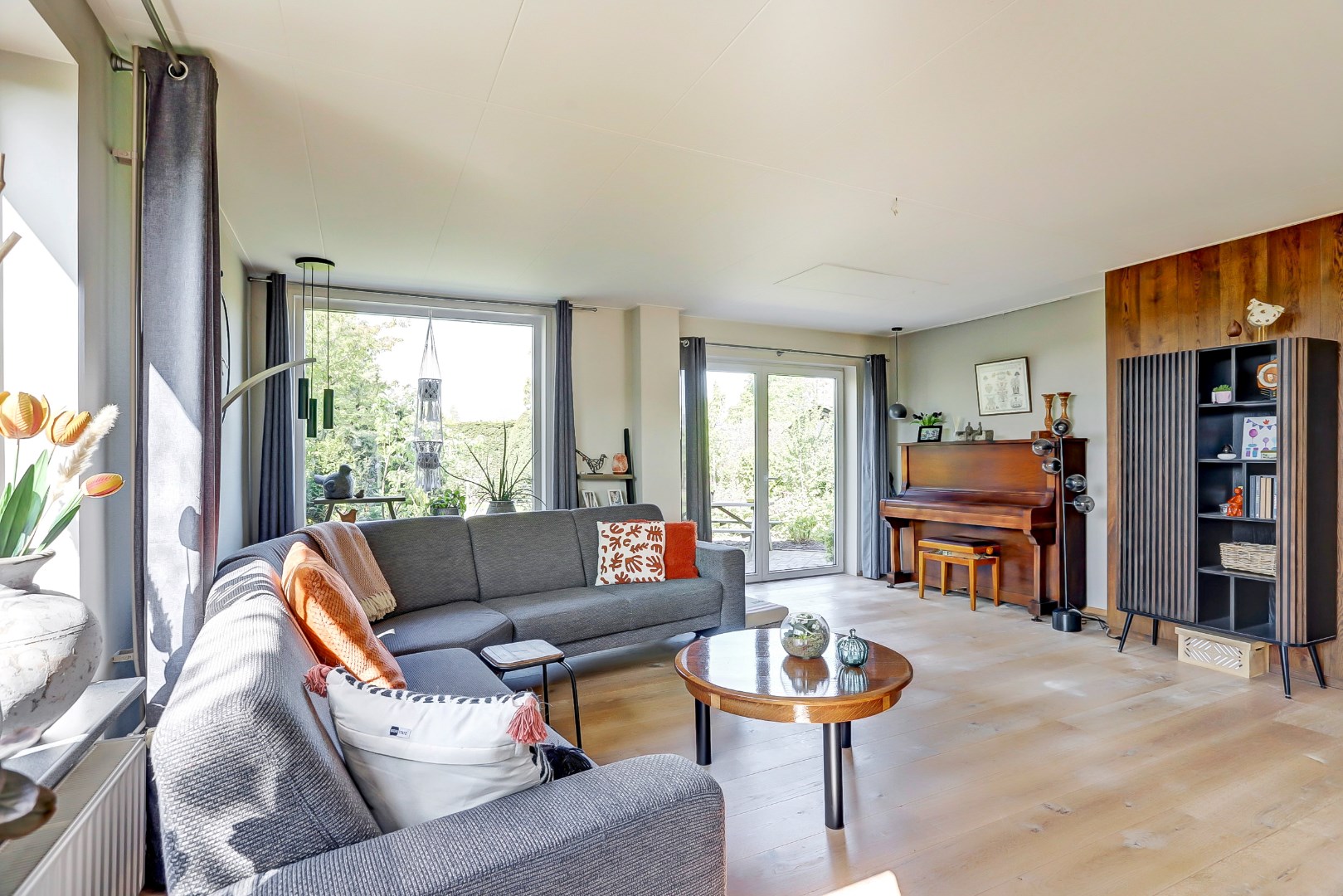 Eengezinswoning verkocht | onder voorbehoud in Oudebildtzijl