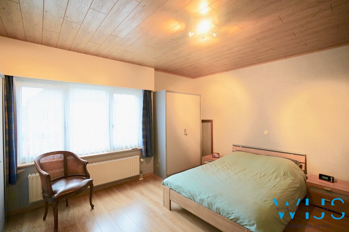 Gezinswoning met 4 slaapkamers &amp; garage te EVERGEM ! 