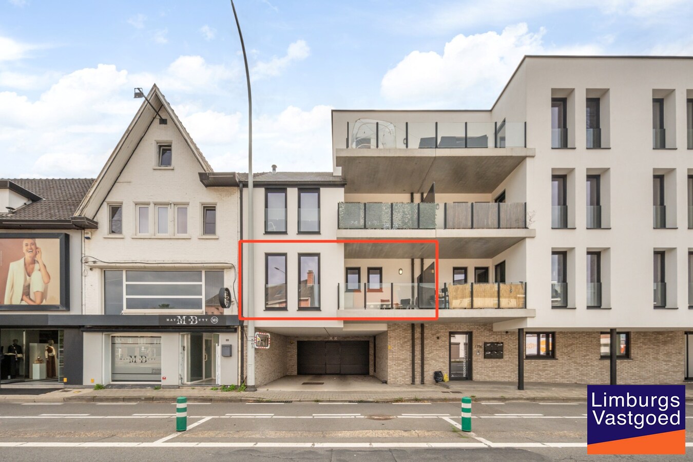 Appartement (80m²), 2 slpk, 2 ruime terrassen, autostaanplaats + kelderberging 