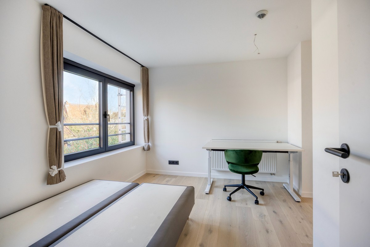 Volledig gerenoveerd en gemeubelde studentenkamer met privé badkamer en tuin - EPC A! 