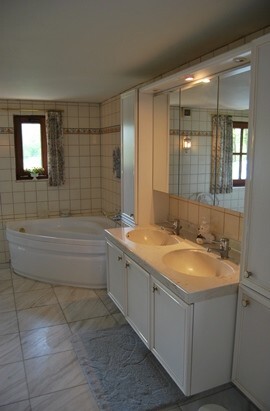 Property sold in Ursel