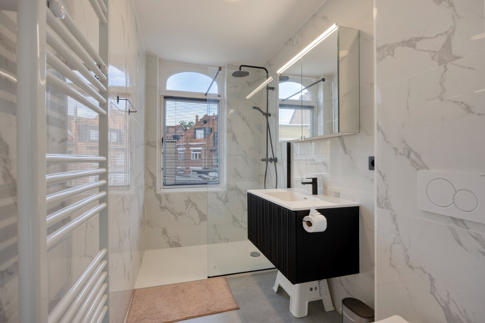 Prachtig herenhuis met 4 slaapkamers, 2 badkamers in Leuven centrum - EPC 77Kwh/m² 