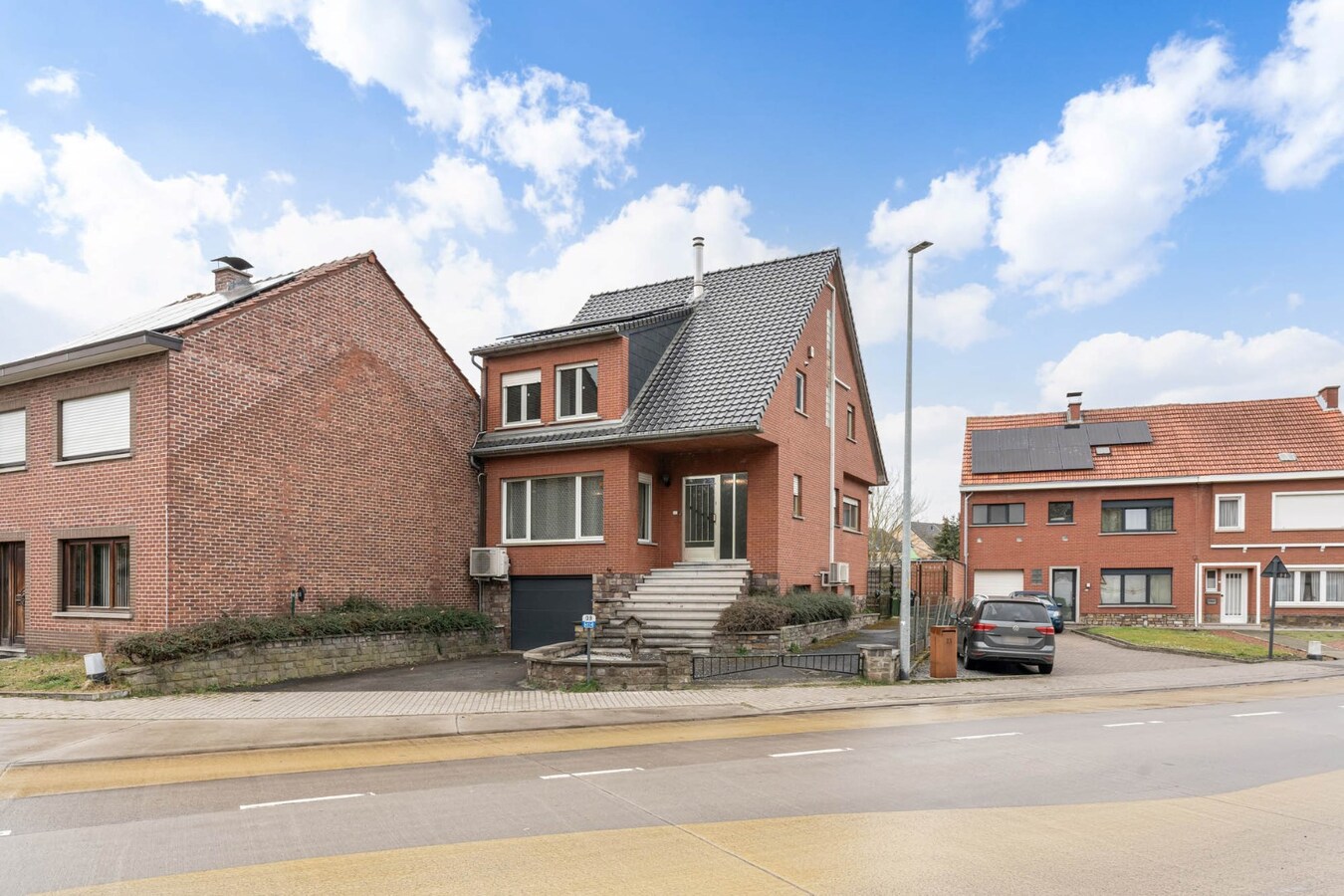 Half open bebouwing met tuin, terras en garage in Boutersem - EPC label B 
