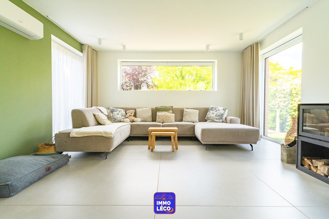 Semi "Plain-Pied" 6 chambres, 2 salles de bains, jardin, carport 2 voitures, COUP DE COEUR ! 