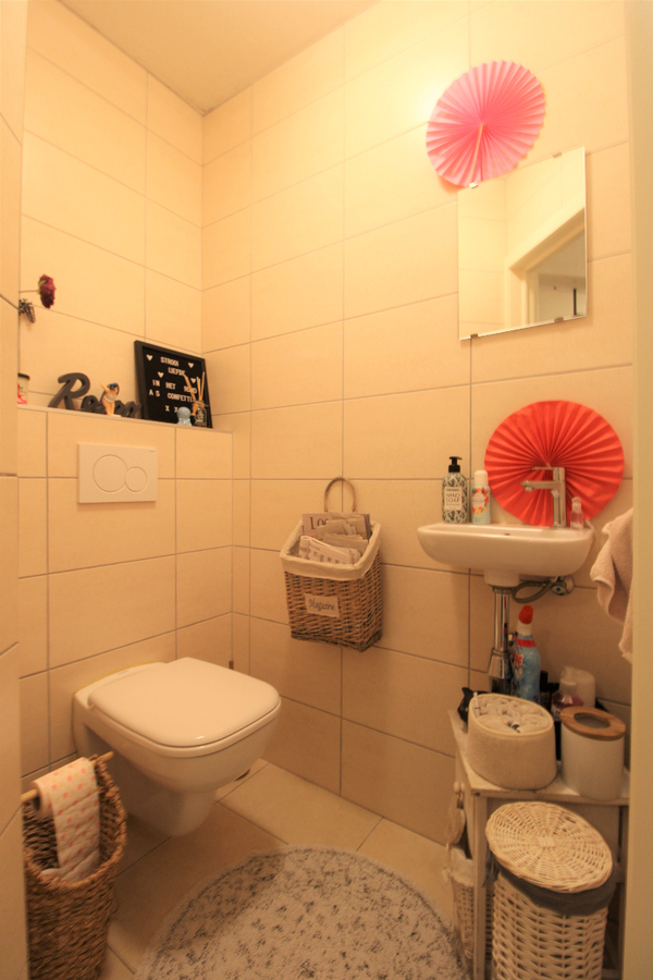 Appartement met 2 slaapkamers en autostandplaats te Roeselare 