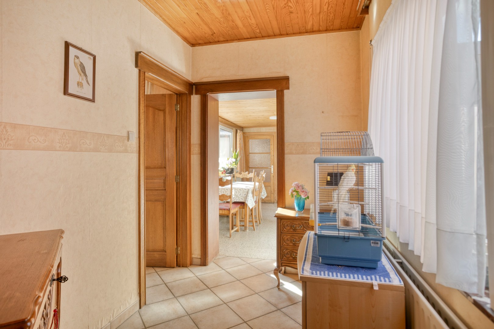 Woning met diepe tuin, garage en vernieuwd geïsoleerd dak, centrum Borgloon 