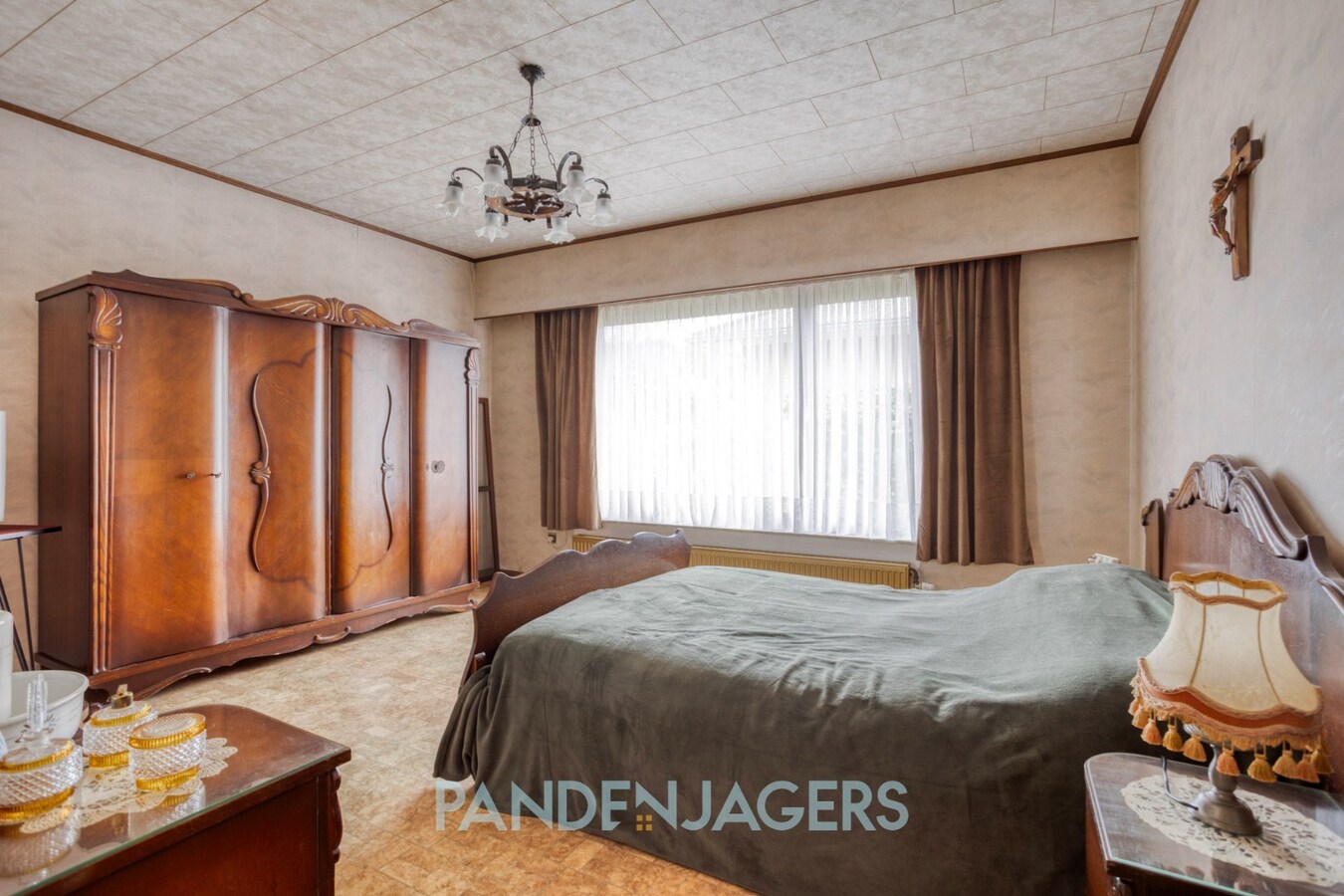 Te renoveren laagbouwwoning met grote zolder te Duffel 